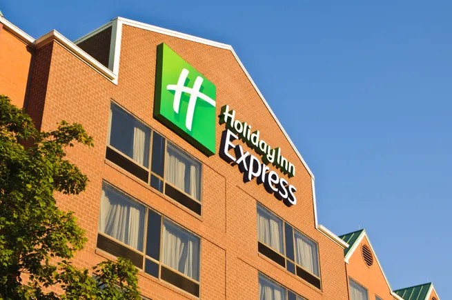 IHG上半年每间可售房收入因&ldquo;有利宏观背景&rdquo;上升；美洲以第二季度5.4%的增幅领先